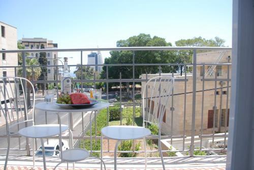 Carmel Apartments