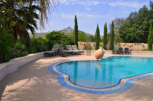 Bed & Breakfast Arbel Guest House Shavit Family