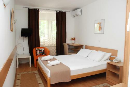 Hotel 7
