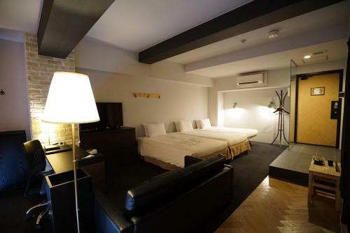 Hotel The Rooms Osaka