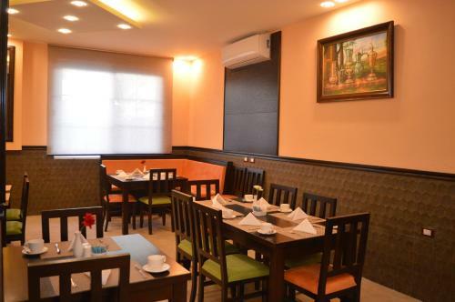 Aparthotel Tilal Almadina Hotel Apartments