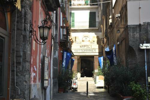 Bed & Breakfast A Castel Capuano