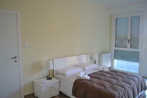 4 Star Apartments