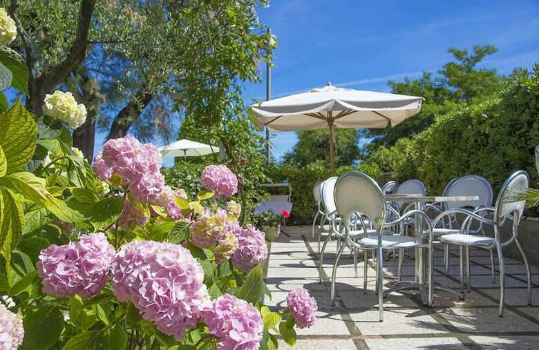 Hotel Adler