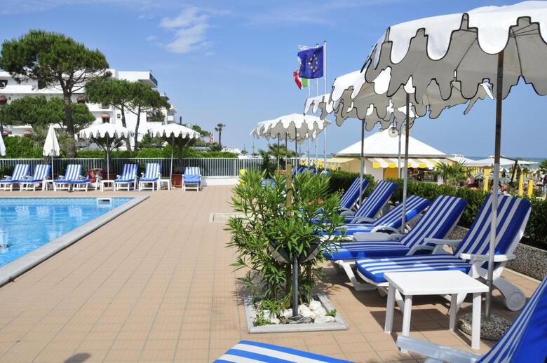 Hotel Plaza Esplanade