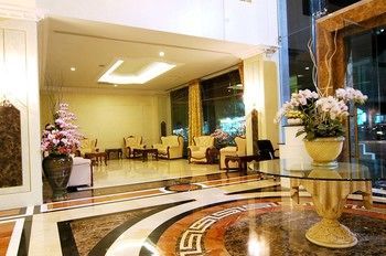 Hotel Lk Royal Suite