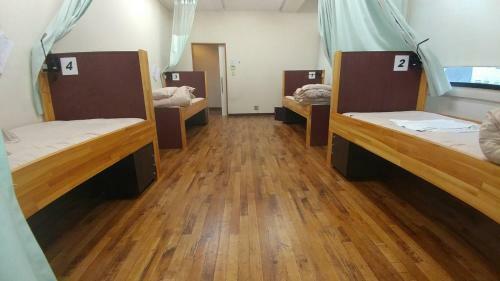 Albergue Simple Stay Heiwakouenmae