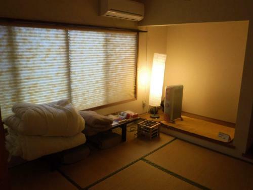 Hostal Wholeearth Ryokan Hiroshima