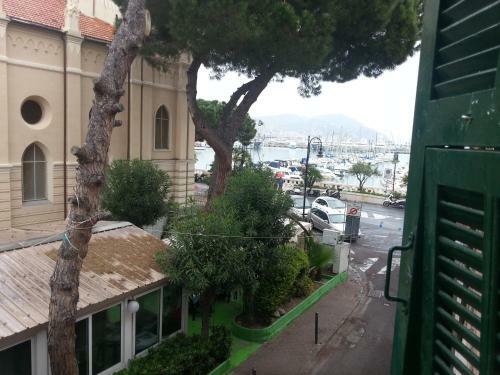 Apartamento Case Vacanze Borgo Marina