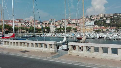Apartamento Case Vacanze Borgo Marina