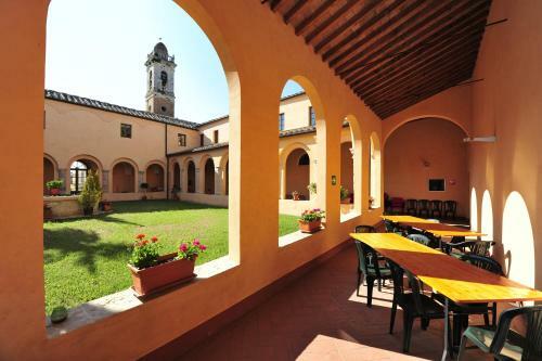 Chiostro Delle Monache Hostel Volterra
