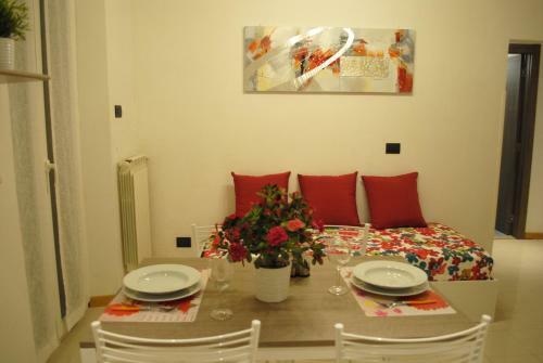 Florence Concierge - Faenza Apartment