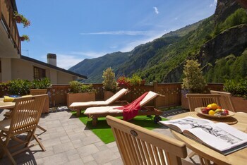 Hostal Miramonti