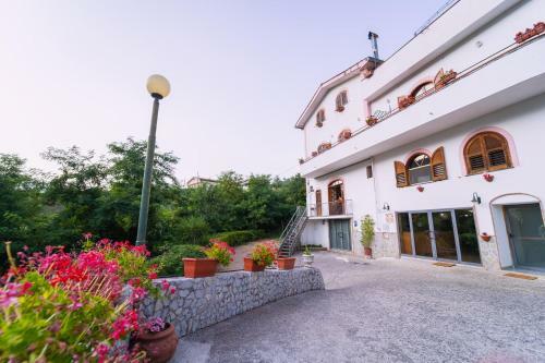 Hotel Tra I Monti
