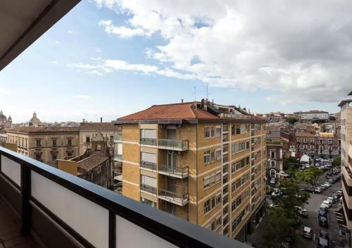 The Ugly View Apartment