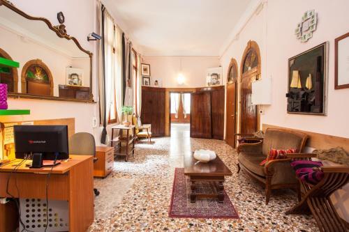 Albergue Youth Venice Palace