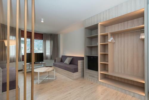 Hotel & Aparthotel Serhs Cosmos