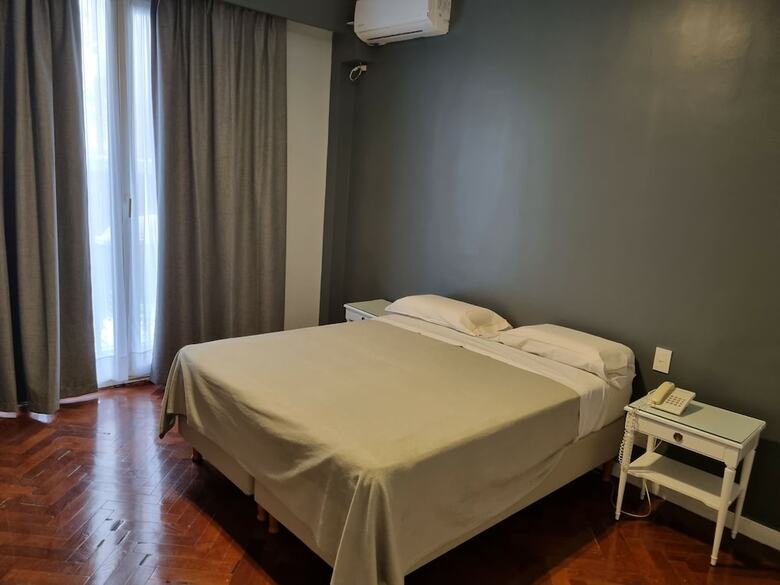 Hotel Regis Orho
