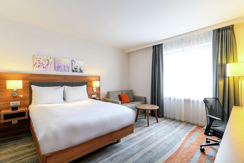 Hotel Cascade Louise