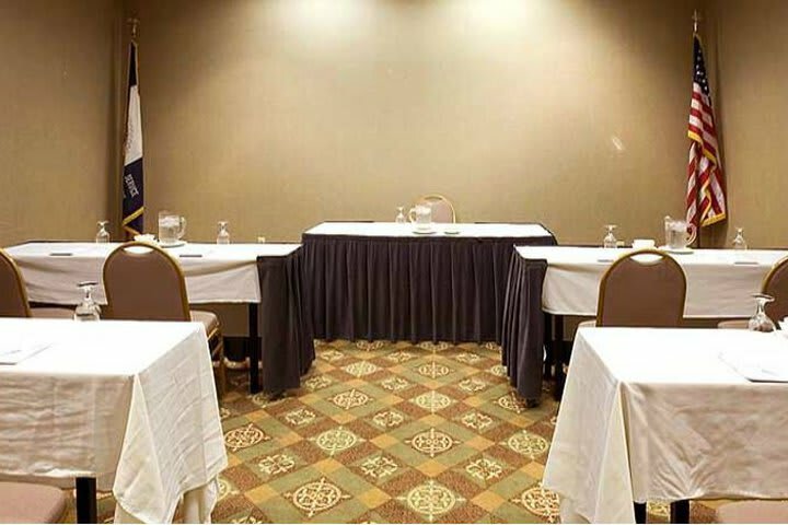 Laguardia Airport Hotel