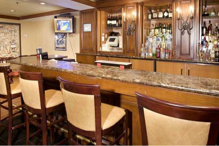 Laguardia Airport Hotel