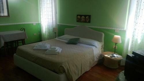 Hostal B&B Alle Giostre Antico Alloggio