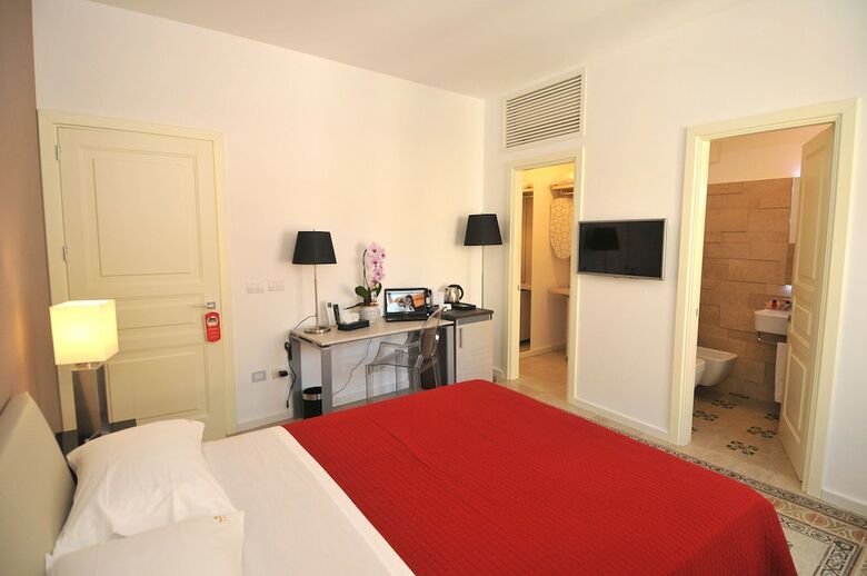 Hotel Porta Reale