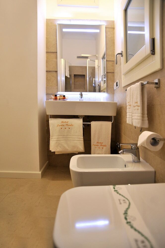 Hotel Porta Reale