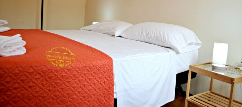 Bed & Breakfast Invisible Venice Guest House