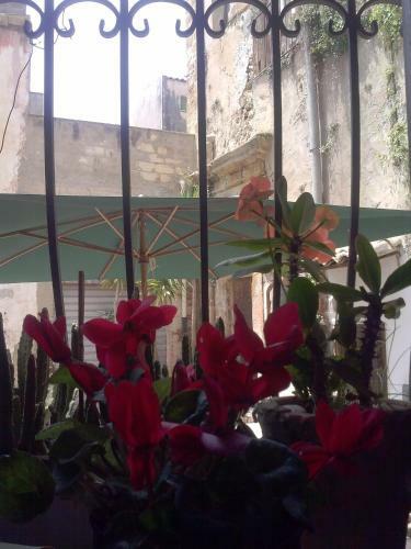 B&B Sidibousaid