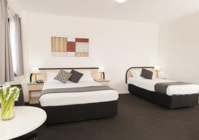 Hotel Comfort Adelaide Riviera