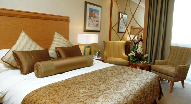 Hotel Golden Tulip Bahrain