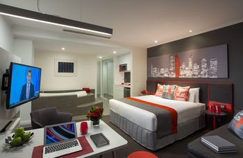 Hotel Somerset St Georges Terrace