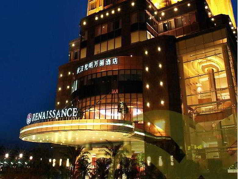 Hotel Renaissance Wuhan