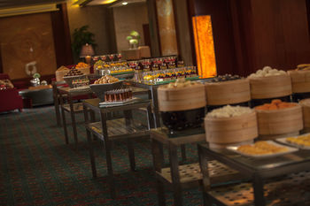Hotel Renaissance Wuhan