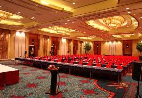 Hotel Renaissance Wuhan
