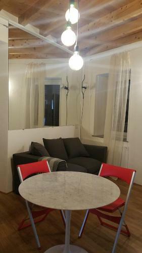 Hll Hotel Lungolago Lecco