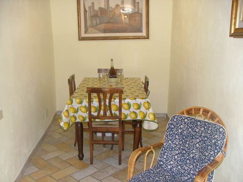 Agroturismo Casa Vacanze Le Case
