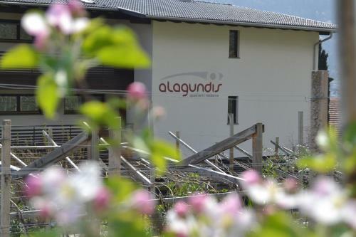 Alagundis Apartment Residence