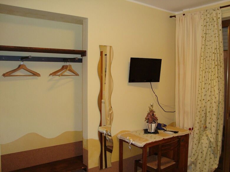 Hostal B&B Casa Ferrara