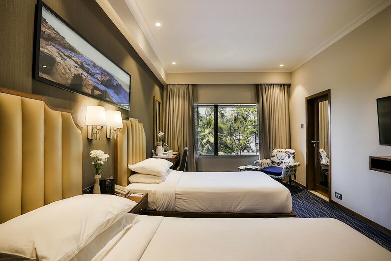 Hotel Sun-n-sand Mumbai