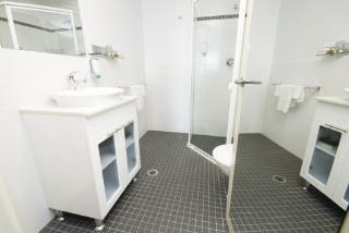 Hotel Quality Suites Clifton On Northbourne