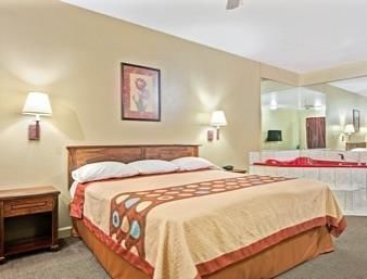 Hotel Super 8 St Louis Airport