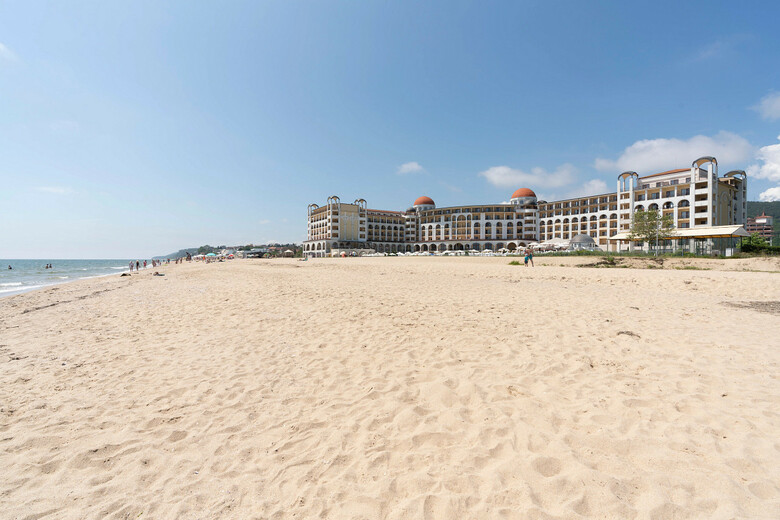 Hotel Alua Helios Bay