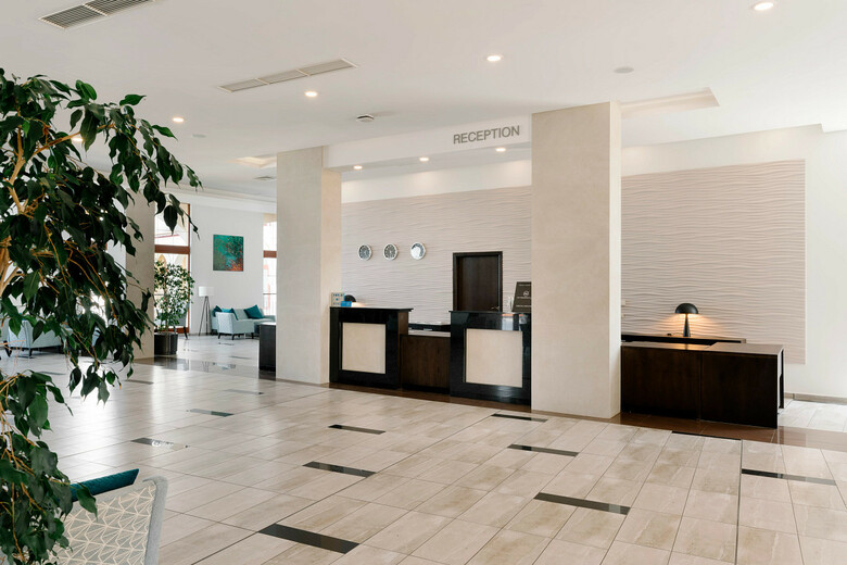 Hotel Alua Helios Bay