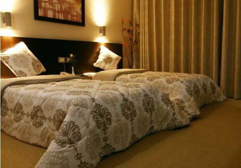 Hotel The Parisian