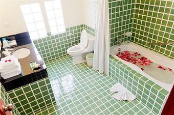 Hotel Teak Garden Spa And Resort