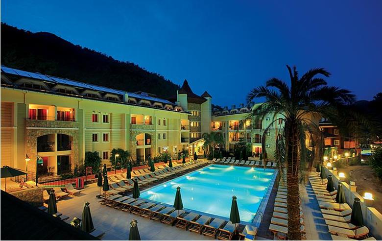 Hotel Julian Forest Suites