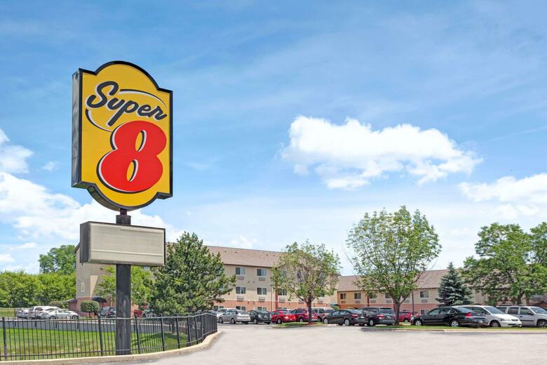 Hotel Super 8 Ohare Airport