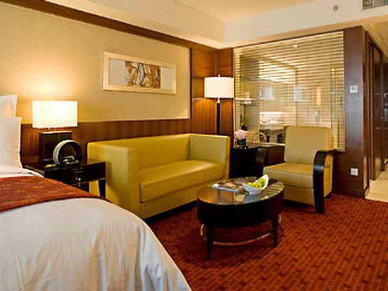 Hotel Marriott City Wall